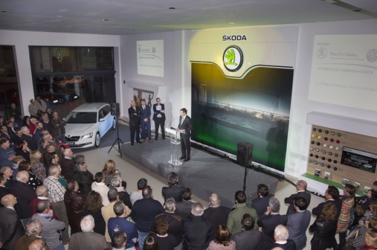 350 personas han asistido a la inauguración de las nuevas instalaciones de Skoda y Das Welt Auto del Grupo Cabrero en Huesca