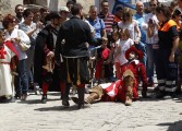 Unas tres mil personas disfrutan de las ‘Alteraciones de la Ribagorza’ en la XI Feria del Renacimiento de Fonz