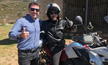 Miquel Silvestre recorre las rutas de Huesca la Magia On Road como participante del Premio Viajero Amex