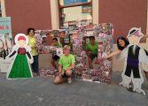 El Festival Folklórico de los Pirineos en la Feria del Libro de Jaca