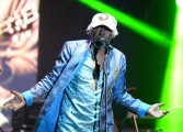 Alpha Blondy revalida su reinado de la música reggae con un vibrante concierto de grandes éxitos en Pirineos Sur