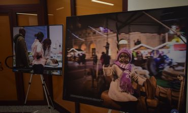 El Colegio de Enfermería acoge una exposición de Médicos del Mundo para concienciar sobre la Mutilación Genital Femenina